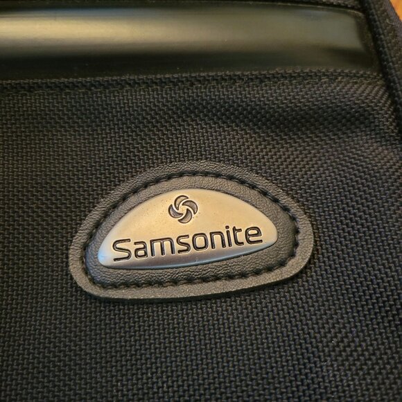 Samsonite Black Nylon Garment‎ Bag Shoulder Strap Overnight Carry On Travel - Picture 4 of 16